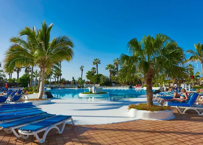 ホテル Parque Santiago Iv Official