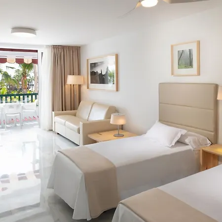 Hotel Parque Santiago Iv Official 3*