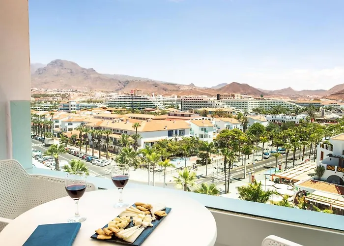 Parque Santiago Iv Official מלון