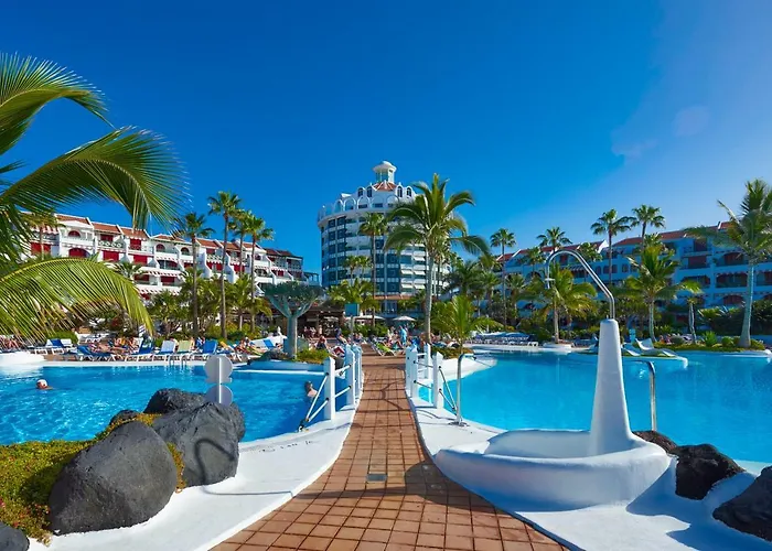 Parque Santiago Iv Official Hotell 3*